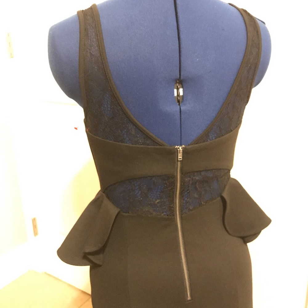 Bcbg generation black peplum lace dress size 2
